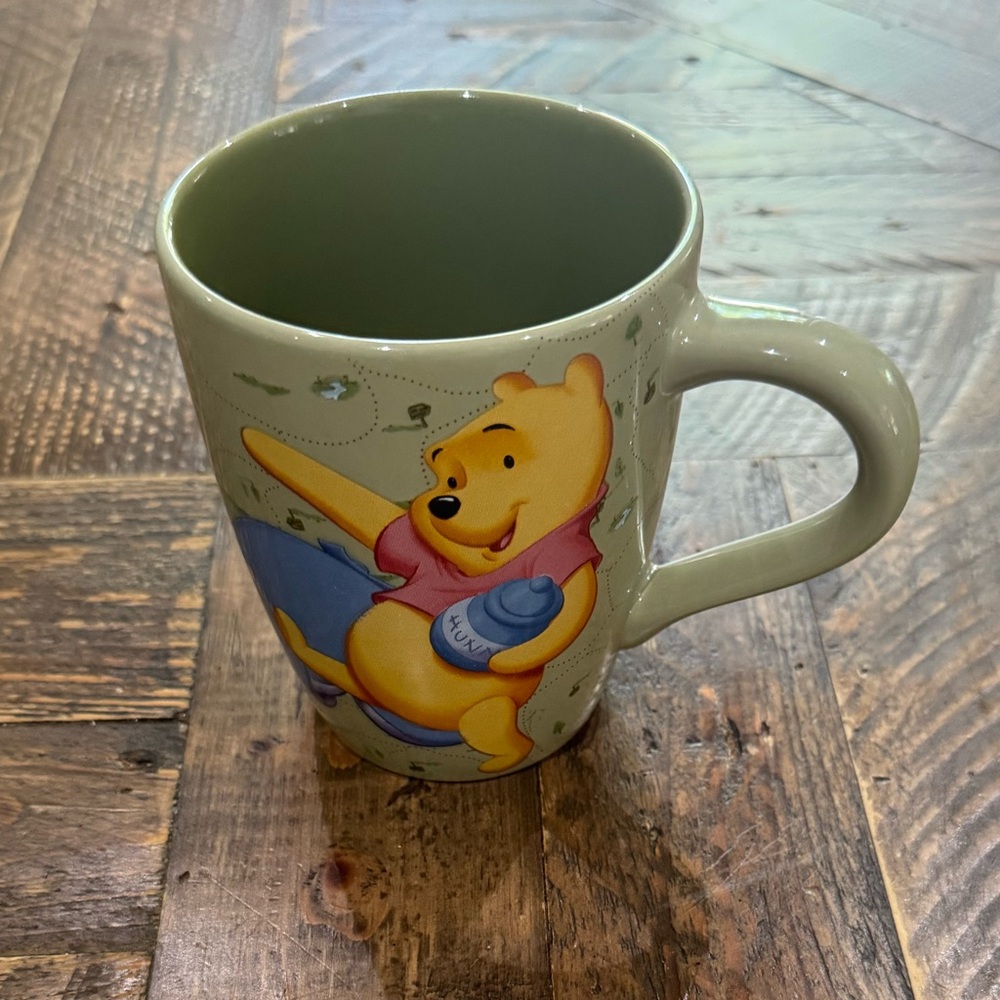 Disney Winnie the Pooh & Friends Coffee Mug Green Ceramic Eyeore Piglet Tigger